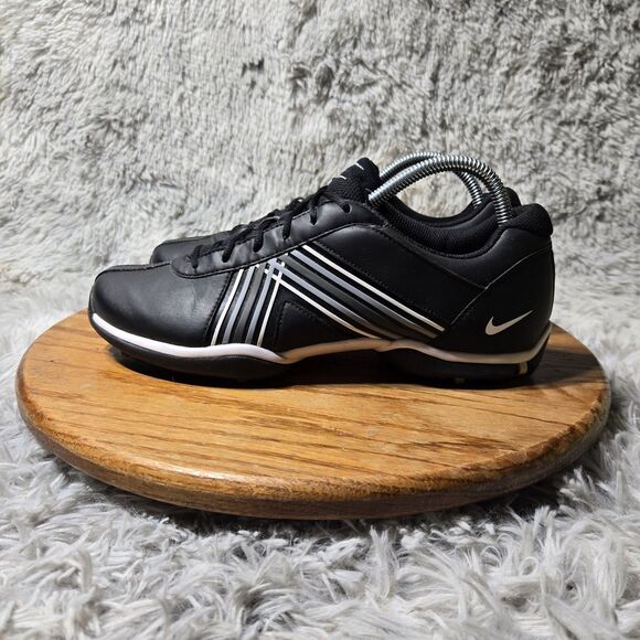 Nike Delight Women Size 9.5 Leather Golf Shoe Soft Spike Black Cleat B418355-010 - Picture 2 of 12